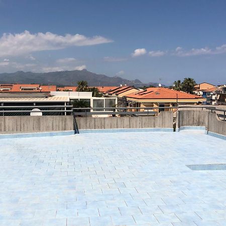 Appartamento Casasolemare Fondachello Fondachello (Mascali) Exterior foto