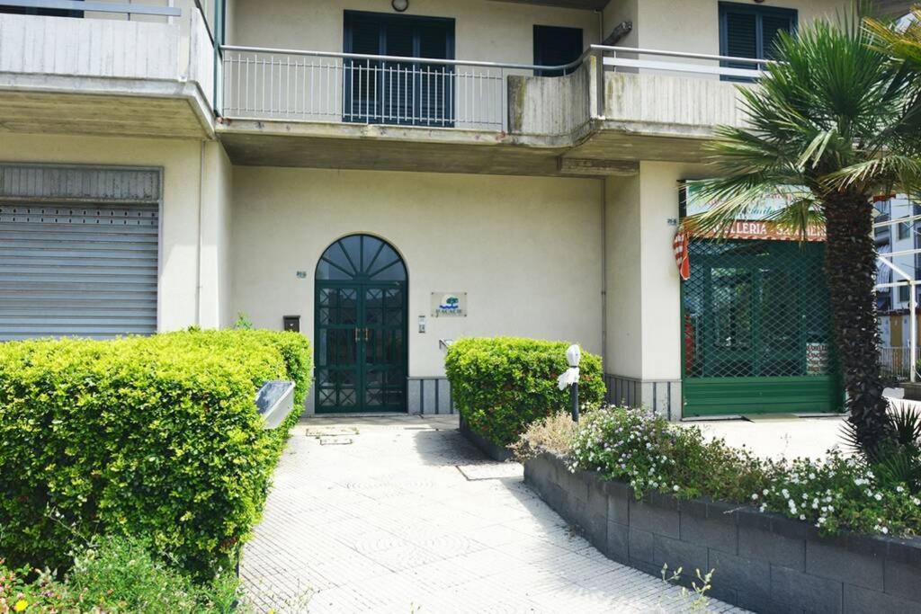 Appartamento Casasolemare Fondachello Fondachello (Mascali) Exterior foto