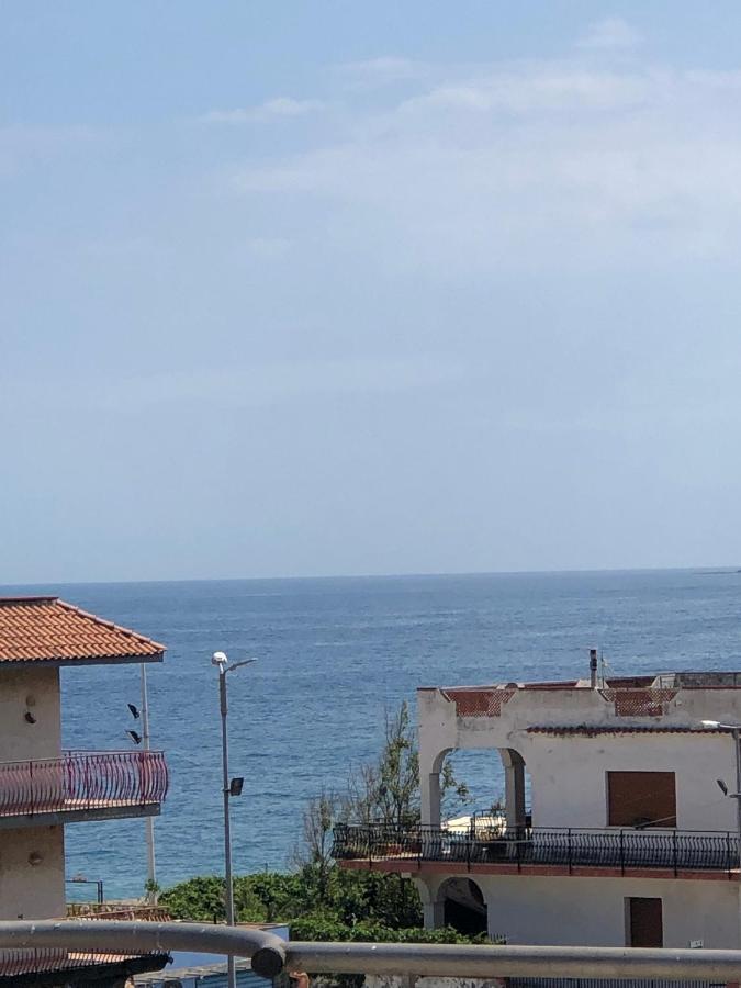 Appartamento Casasolemare Fondachello Fondachello (Mascali) Exterior foto